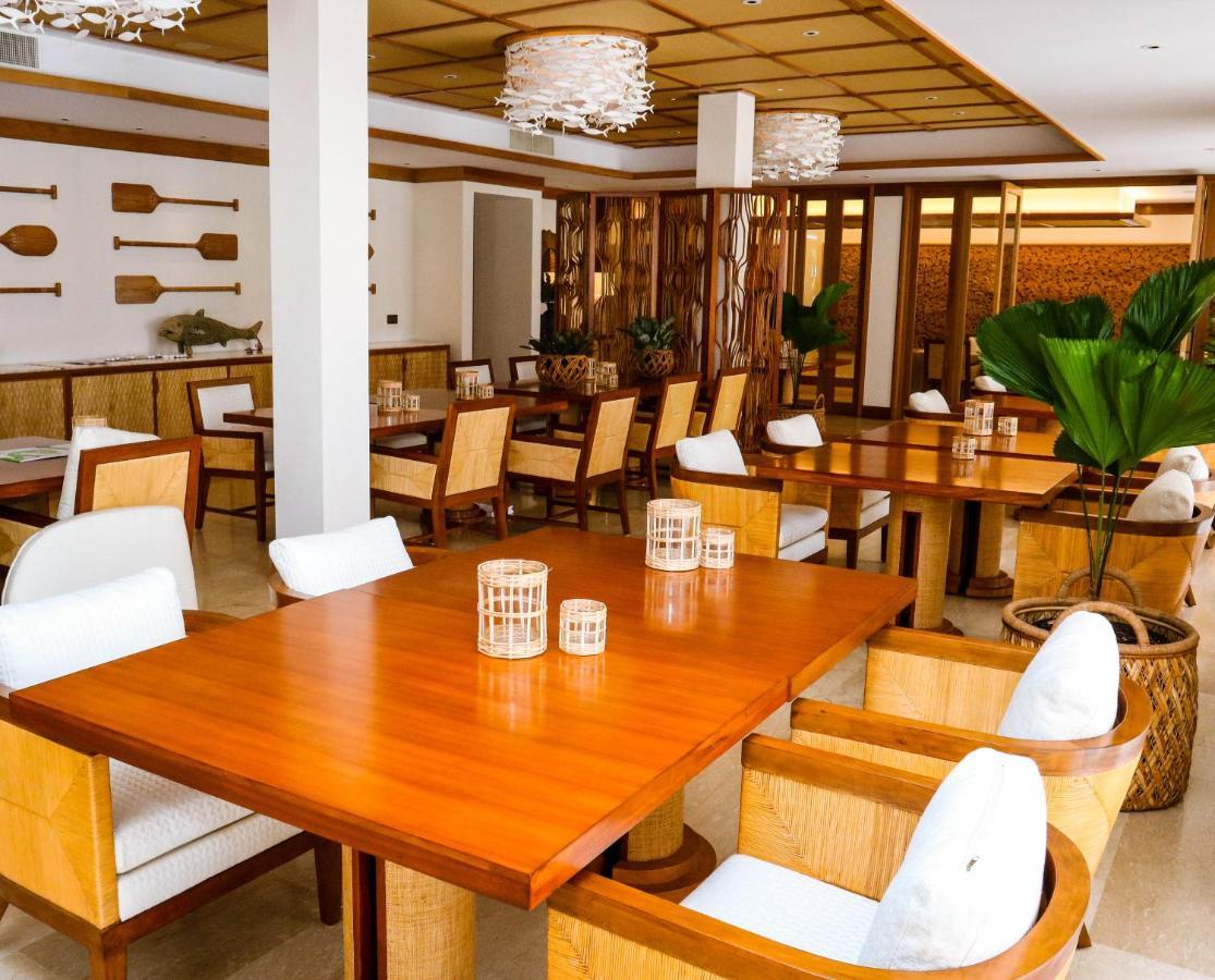 L'Escale Resort Marina & Spa - Small Luxury Hotels Of The World Виктория Экстерьер фото