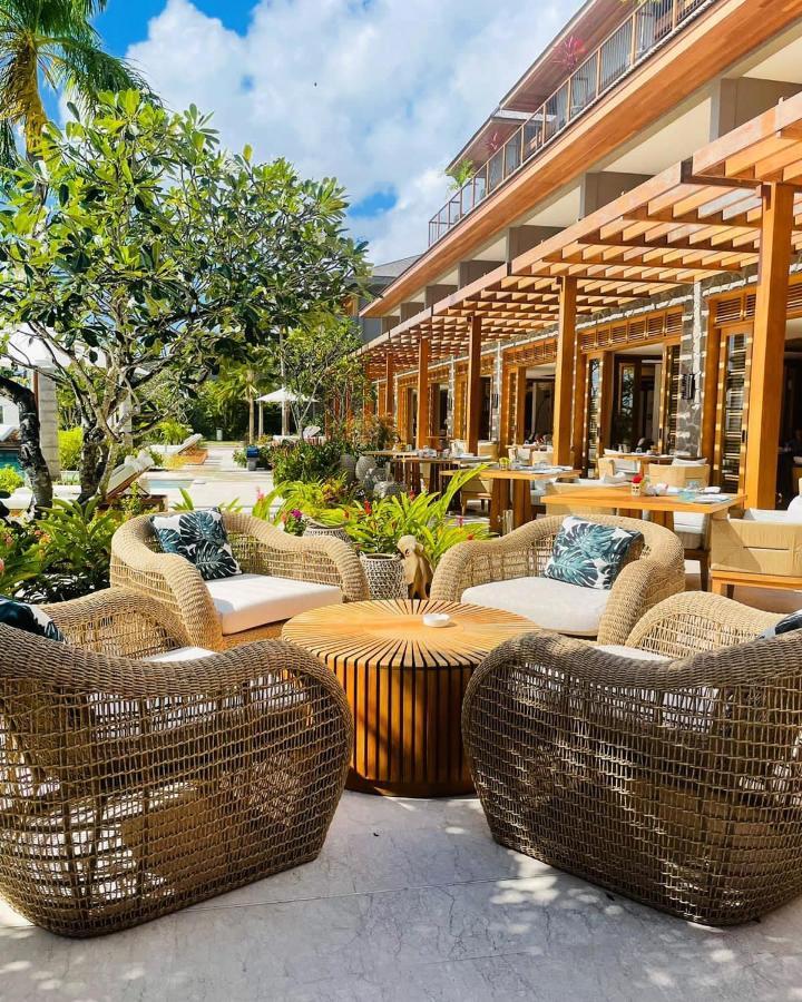 L'Escale Resort Marina & Spa - Small Luxury Hotels Of The World Виктория Экстерьер фото