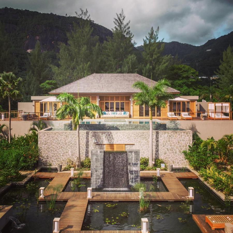 L'Escale Resort Marina & Spa - Small Luxury Hotels Of The World Виктория Экстерьер фото